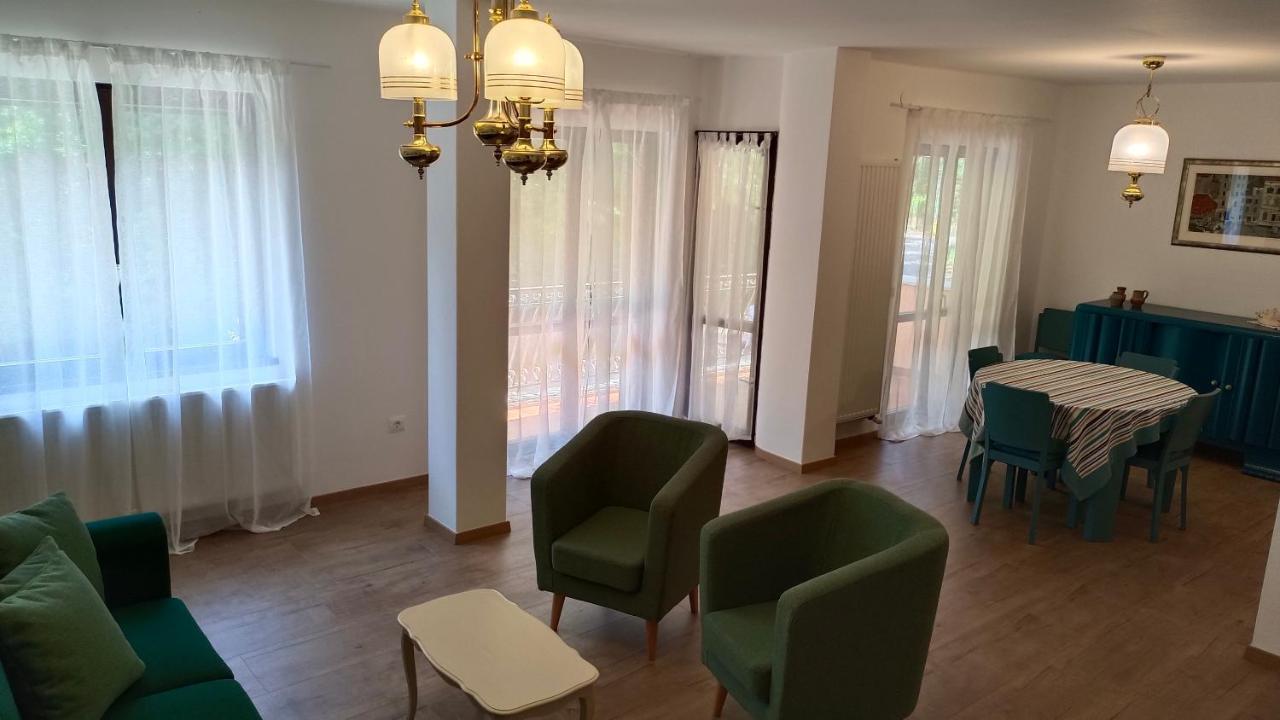 Apartment Oriana Rovinj Exterior foto