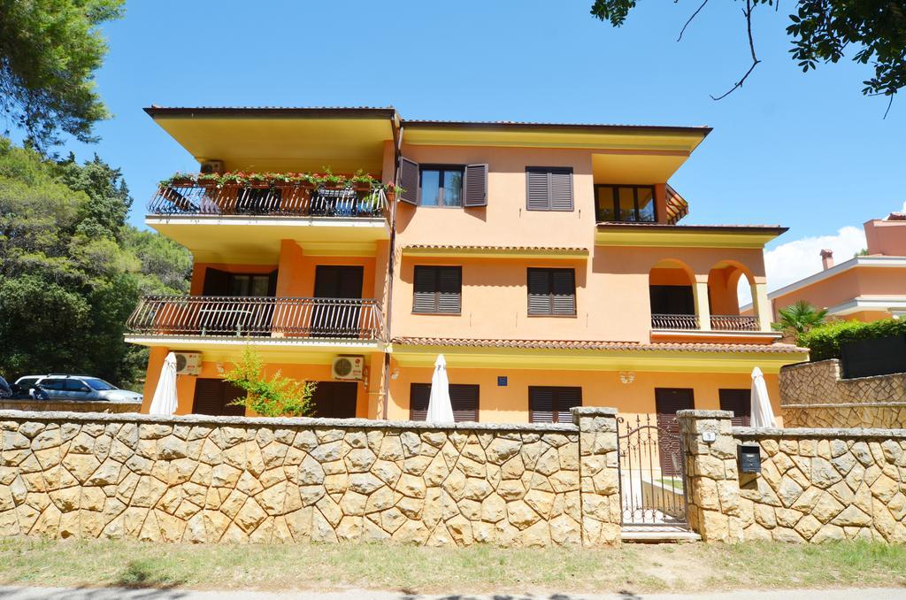 Apartment Oriana Rovinj Exterior foto