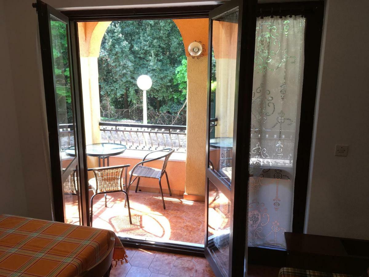 Apartment Oriana Rovinj Exterior foto